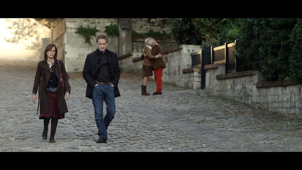 Kristin Scott Thomas y Kevin Kline en Mi Casa en París
