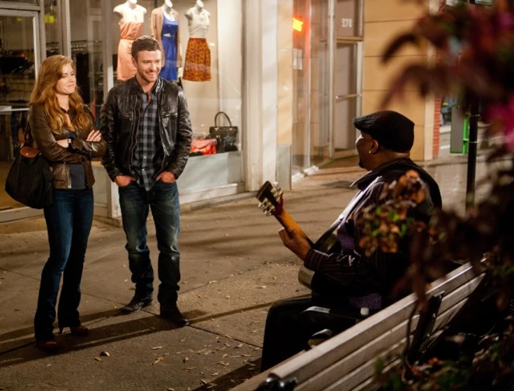 Justin Timberlake y Amy Adams en golpe-de-efecto