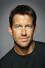 photo of person James Denton