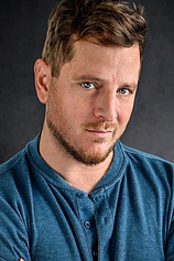 photo of person Elias Toufexis