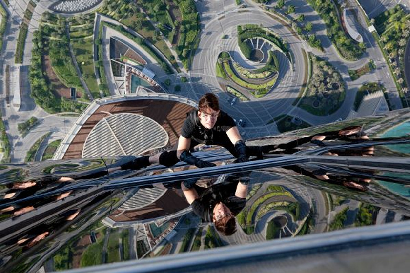 Tom Cruise en Misión: Imposible. Protocolo fantasma
