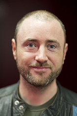 photo of person Darren Thornton