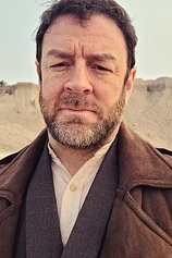 picture of actor Paul Battle