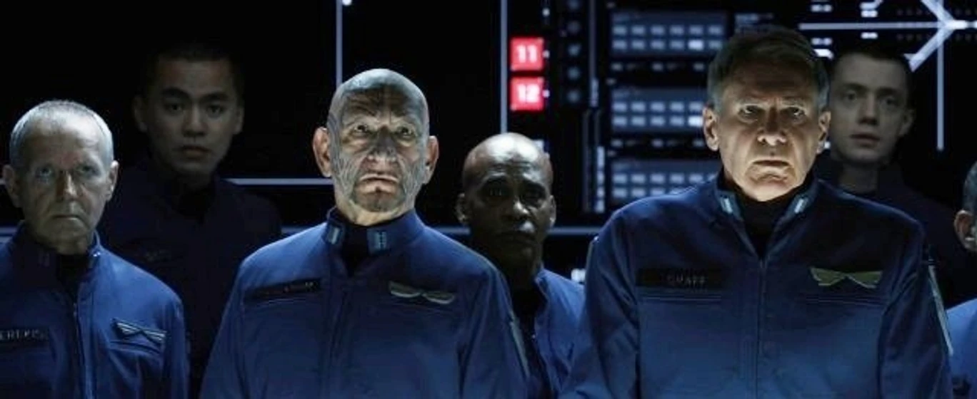 Harrison Ford y Ben Kingsley en el-juego-de-ender
