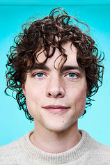 picture of actor Douglas Smith