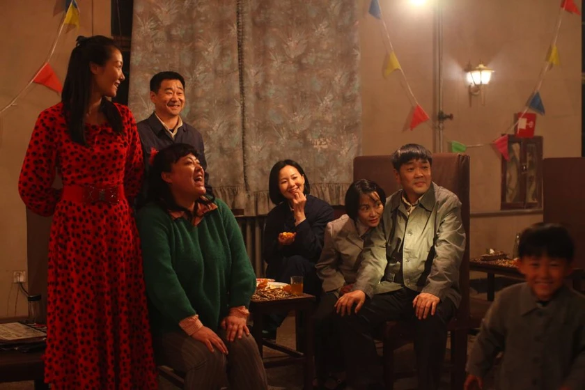 Mei Yong, Jingchun Wang, Liya Ai, Jingjing Li, Xi Qi y Cheng Xu en hasta-siempre-hijo-mio