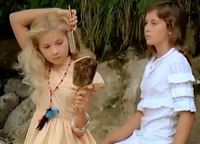 Lara Wendel y Eva Ionesco en maladolescencia