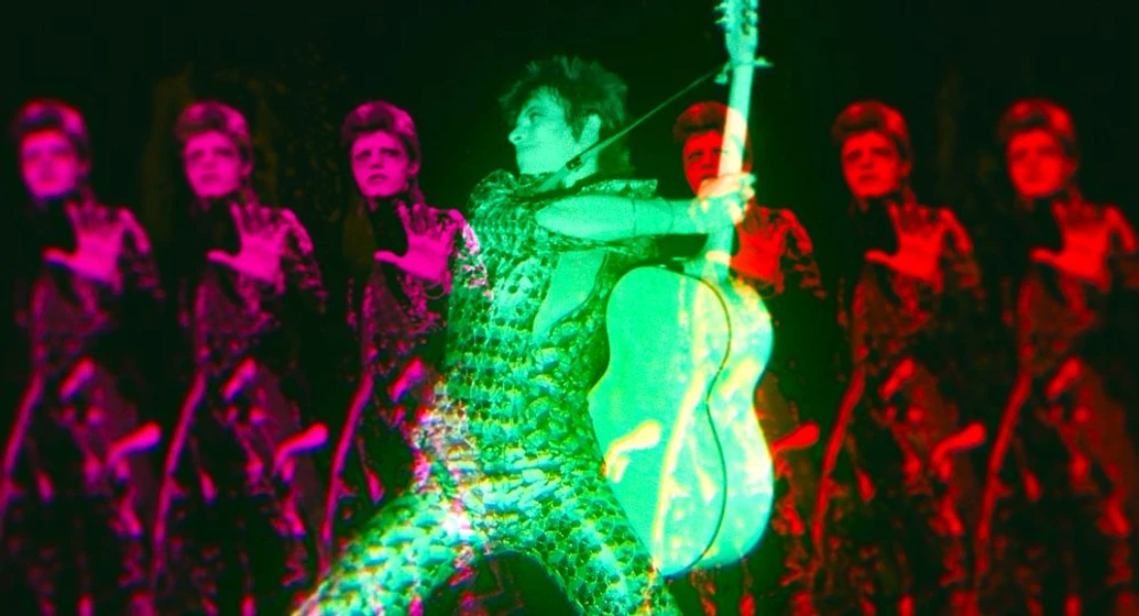 David Bowie en moonage-daydream