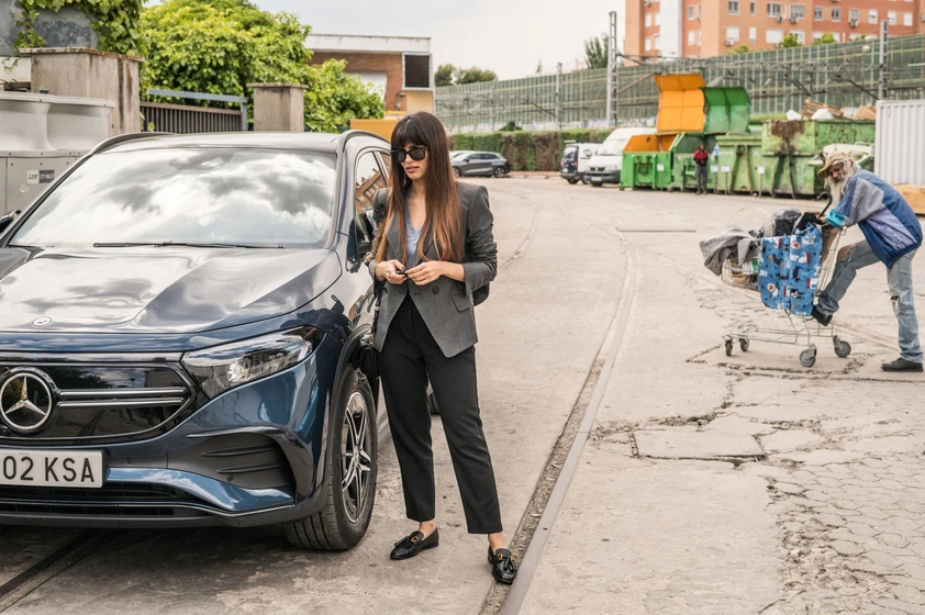 Sara Sálamo en Al Otro Barrio