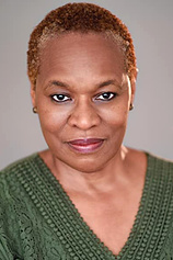 photo of person Kim Staunton