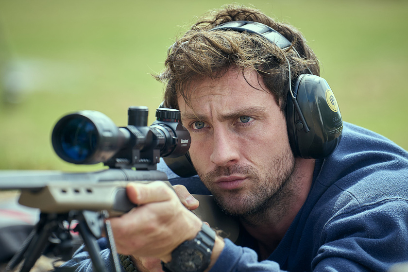 Aaron Taylor-Johnson en cuenta-atras-2025