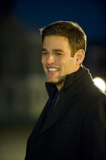 Ivan Sergei en Sola Ante el Peligro