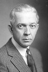picture of actor John Elliott
