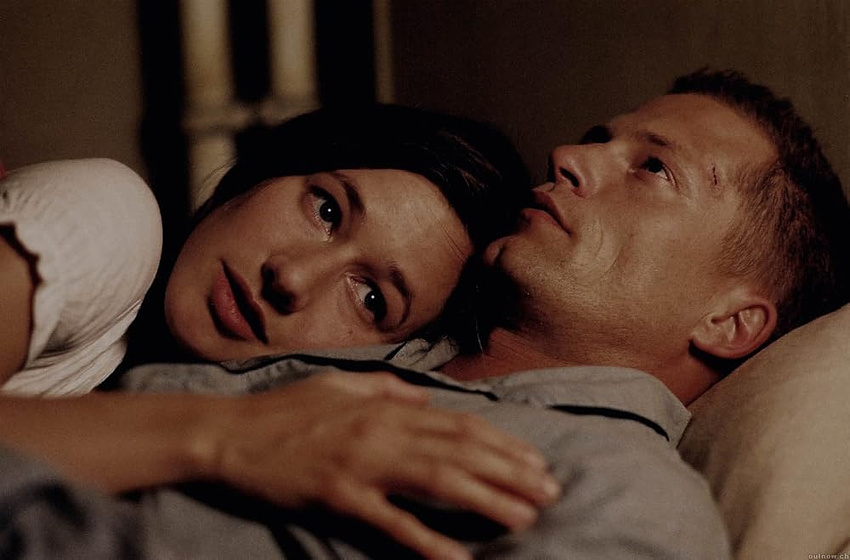 Til Schweiger y Johanna Wokalek en Barefoot