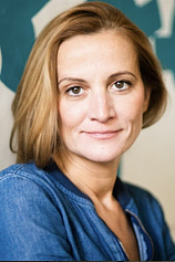 picture of actor Estelle Larrivaz