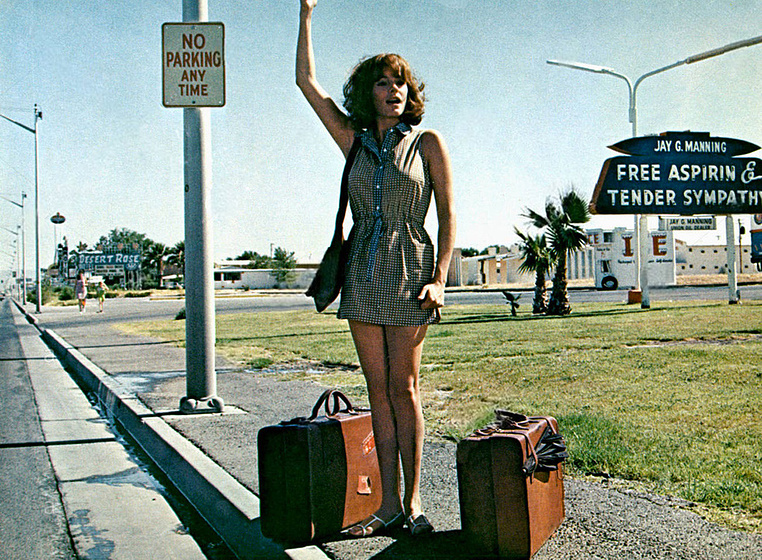 Jacqueline Bisset en saltarina