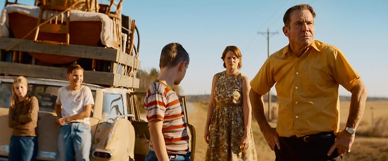 Dennis Quaid, Jesse Berry, Mason Gillett y Hailey Bithell en El Viaje de Ricky Hill
