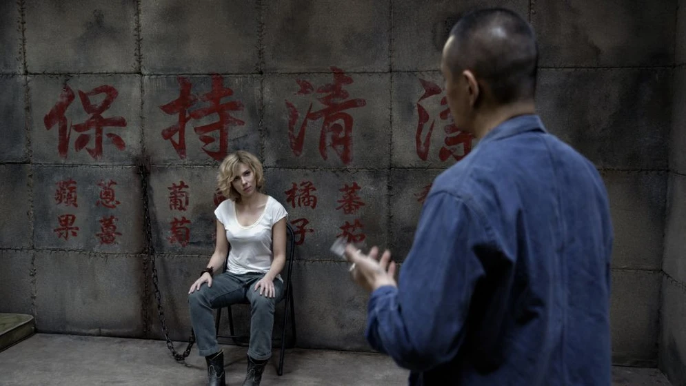 Scarlett Johansson en lucy-2014