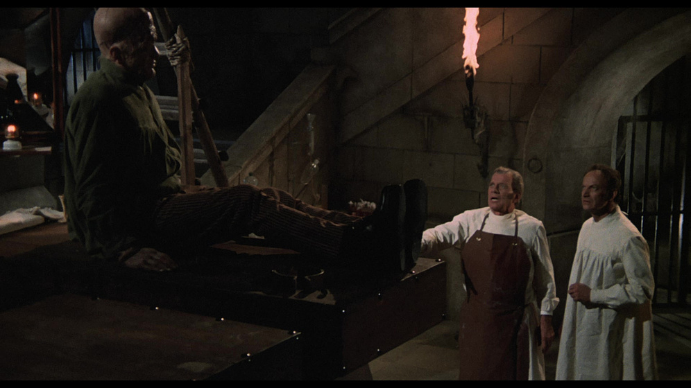 Joseph Cotten, Riccardo Pizzuti y Paul Muller en Lady Frankenstein