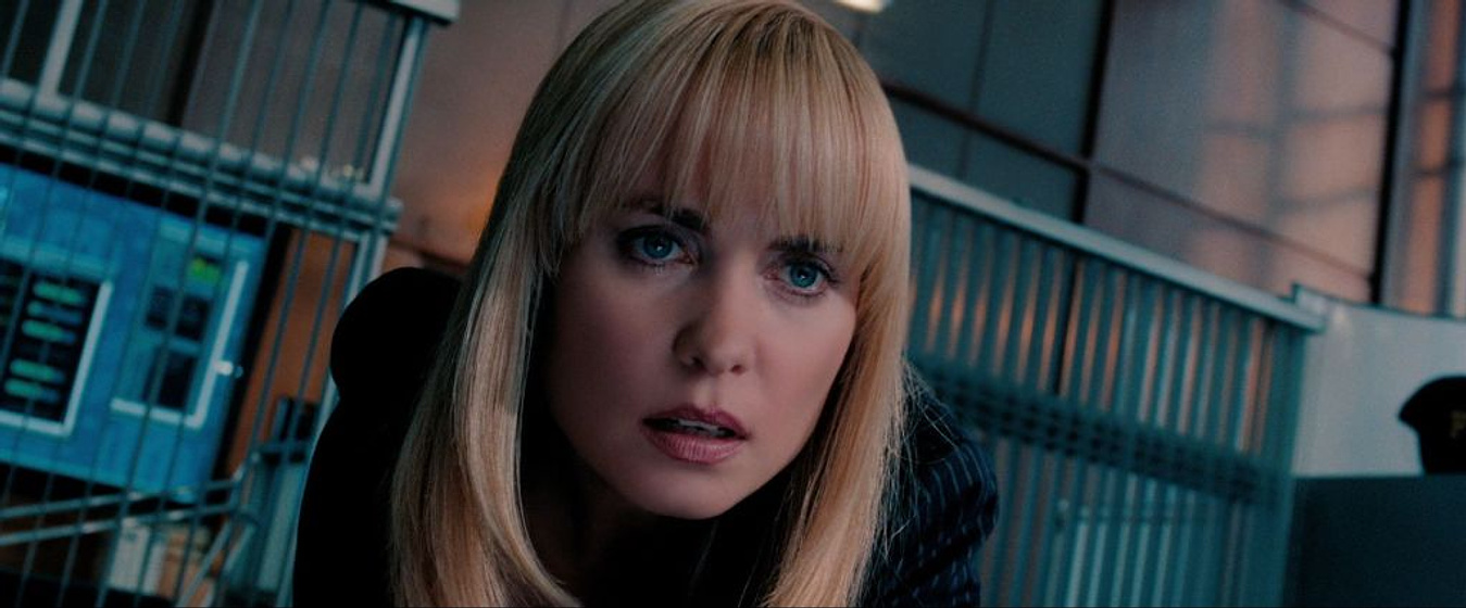 Radha Mitchell en Los sustitutos