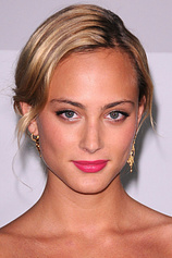 picture of actor Nora Arnezeder