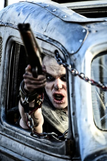 Nicholas Hoult en Mad Max: Furia en la carretera