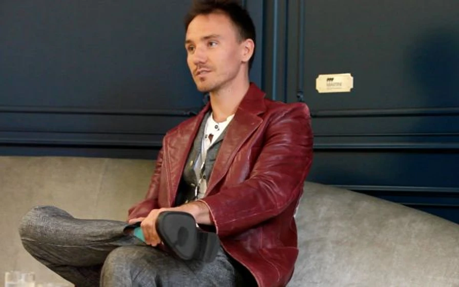 Rob Stewart [IX] en revolution