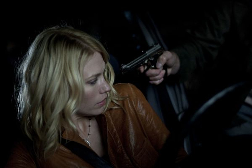 January Jones en El Pacto