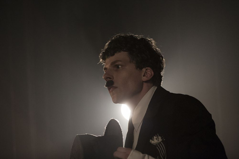 Jesse Eisenberg en Resistencia