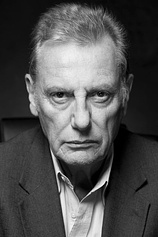picture of actor Paul Darrow