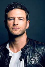 picture of actor Bernard Curry