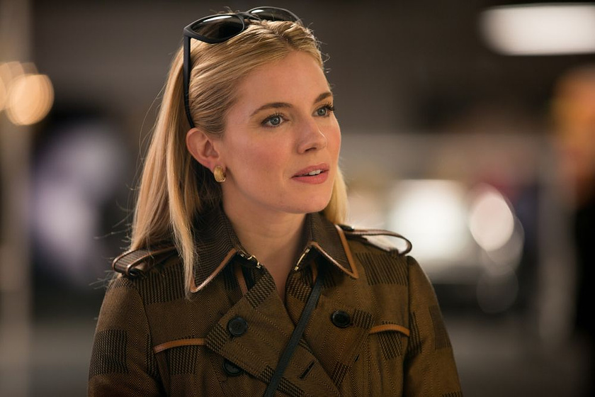 Sienna Miller en Negocios con resaca