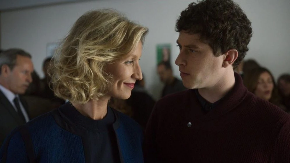 Alexandra Lamy y Finnegan Oldfield en necesitamos-tu-voto