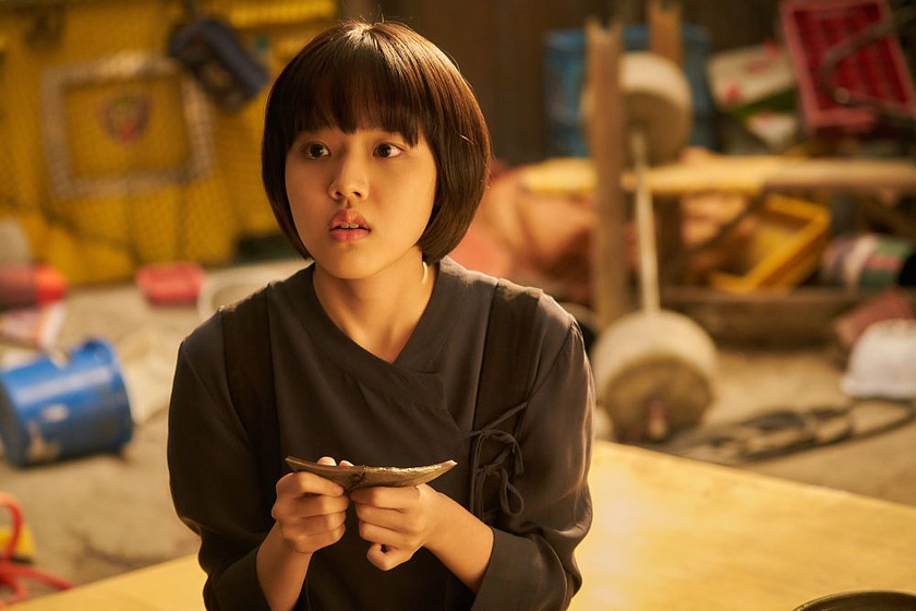 Hyang-gi Kim en Along with the Gods: Los Últimos 49 días