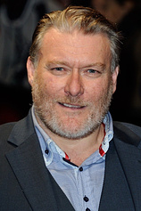 picture of actor Ian Pirie