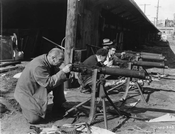 Wallace Beery en el-presidio-1930