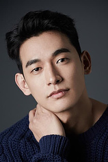picture of actor Jung Suk Won