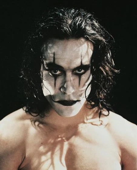 Brandon Lee en el-cuervo-1994