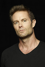 photo of person Garret Dillahunt