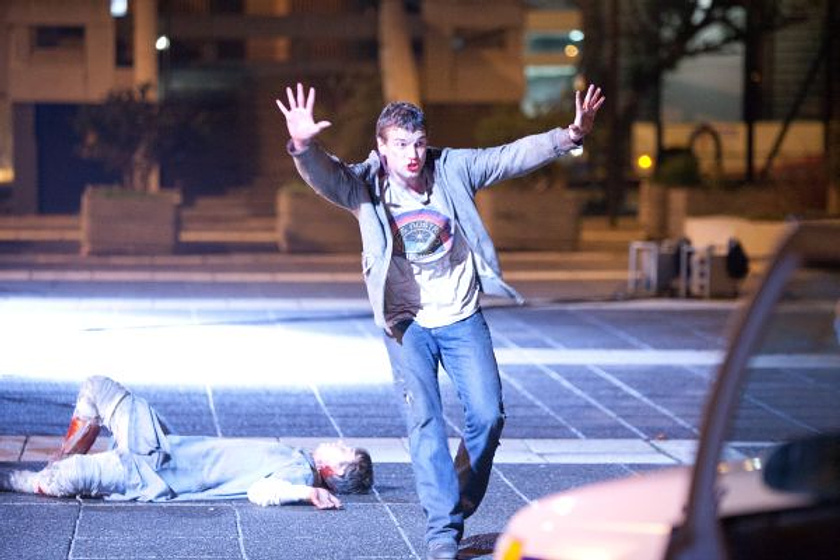 Alex Russell en Chronicle
