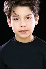 picture of actor Evan Whitten