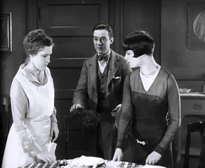 Claire McDowell, Louise Brooks y Gregory Kelly en the-show-off