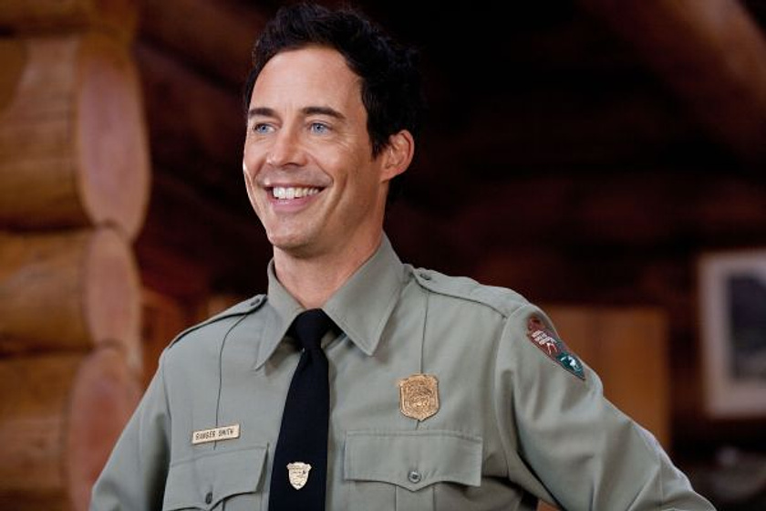 Tom Cavanagh en El Oso Yogui