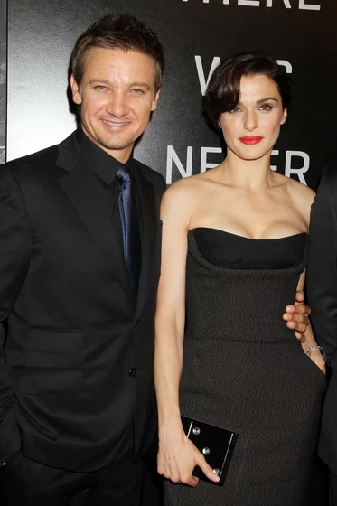 Rachel Weisz y Jeremy Renner en el-legado-de-bourne (Premiere en New York. Agosto 2012)