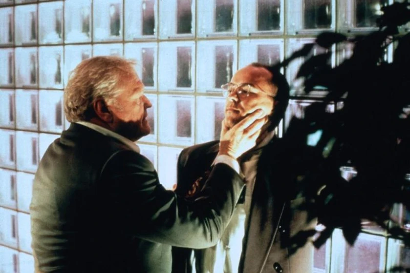 Brian Dennehy en traicion-familiar