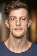 picture of actor Robert Nairne