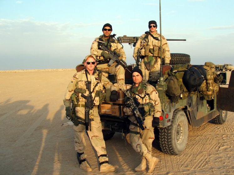 Imagen de Brothers at War