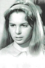 photo of person Shari Lee Bernath