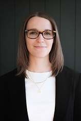 photo of person Erin Williams-Weir