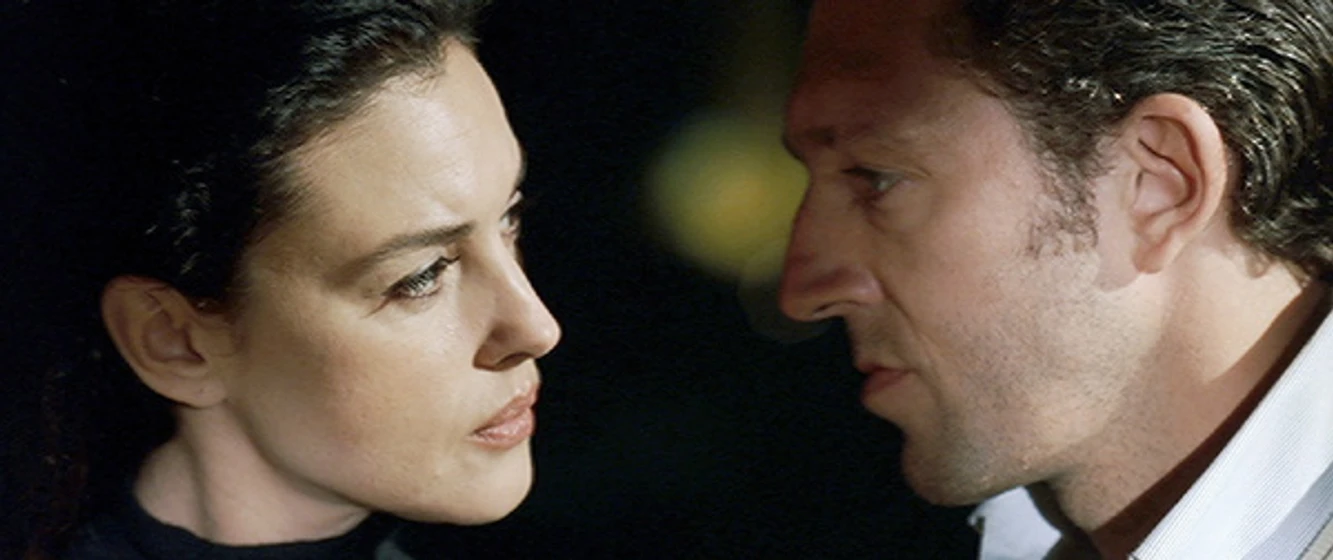 Monica Bellucci y Vincent Cassel en agentes-secretos